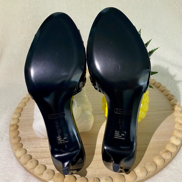 COACH - IZABEL - Size 8.5B - black patent-leather kitten heels **25% OFF** - Picture 8 of 9
